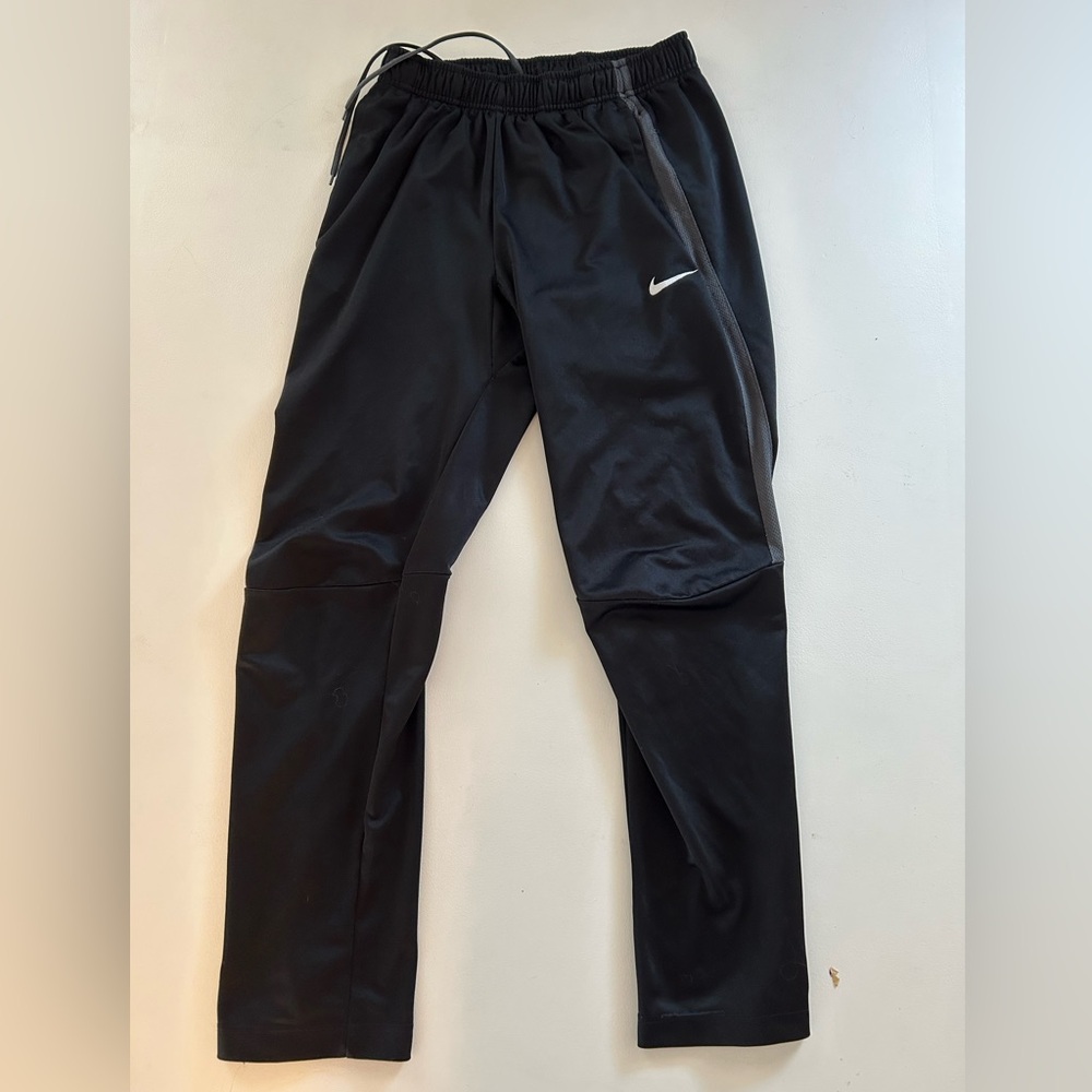 Black Nike sweat pants - women’s small